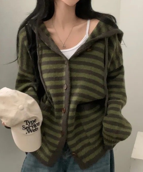 LADY LIKE(レディライク)の「ボーダー柄ゆったりフーディニットカーディガン(カーディガン/ボレロ・レディース・ブラック/カーキ/グレー/モカ・M)」の21枚目の写真