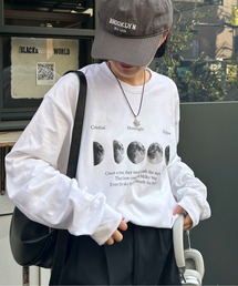 GILDAN | 【男女兼用】アソートグラフィックロンT ムーンプリント/レタリング/4段ロゴ(Tシャツ/カットソー)
