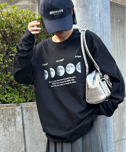 GILDAN（ギルダン）の「【男女兼用】アソートグラフィックロンT ムーンプリント/レタリング/4段ロゴ（Tシャツ/カットソー・メンズ・ホワイト/ブラック/ホワイト系その他2/ブラック系その他/ホワイト系その他3/ホワイト系その他/ブラック系その他2/グレー系その他/グレー系その他2/ブラック系その他3・M/L）」の20枚目の写真