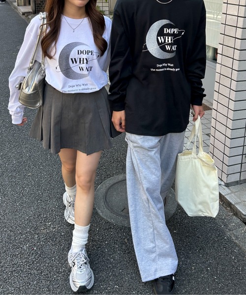 GILDAN（ギルダン）の「【男女兼用】アソートグラフィックロンT ムーンプリント/レタリング/4段ロゴ（Tシャツ/カットソー・メンズ・ホワイト/ブラック/ホワイト系その他2/ブラック系その他/ホワイト系その他3/ホワイト系その他/ブラック系その他2/グレー系その他/グレー系その他2/ブラック系その他3・M/L）」の22枚目の写真