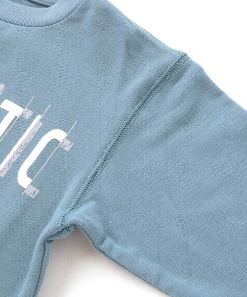 BeBe Petits Pois Vert(ベベプチポワヴェール)の「【店舗限定】インレイ発泡プリントクワガタムシ長袖Tシャツ(Tシャツ/カットソー・キッズ・ブルー/グレー・100cm/110cm/120cm/140cm/150cm/130cm)」の4枚目の写真