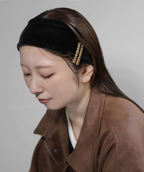 ANEMONE（アネモネ）の「ベロアターバン（ヘアバンド・レディース・ネイビー/ブラウン/ブラック・FREE）」の2枚目の写真