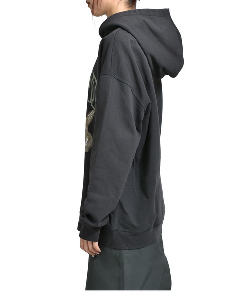 GANNI(ガニー)の「ISOLI OVERSIZE ANIMALS CROP HOODIE(パーカー・レディース・ブラック・MEDIUM/XX-SMALL/X-LARGE)」の6枚目の写真