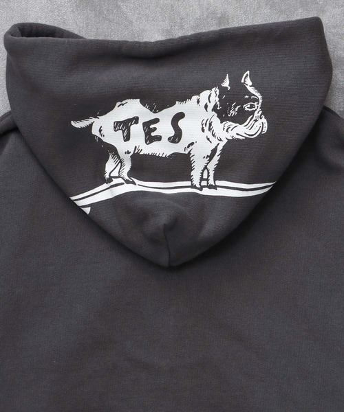 The Endless Summer(エンドレスサマー)の「TES LOCAL CREW ZIP PARKA / スウェットパーカー(パーカー・メンズ・ブラック/チャコール/グレー/ベージュ/ネイビー・SMALL/MEDIUM/LARGE/X-LARGE)」の13枚目の写真