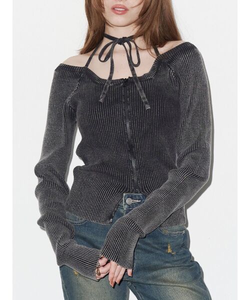 EVRIS（エヴリス）の「ピグメントジップホルターネックニットトップス（ニット/セーター・レディース・ブラック/ネイビー/ホワイト/ピンク・FREE）」の2枚目の写真