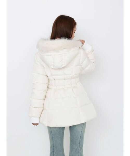 フェイクファーフードレディダウンコート（ダウンジャケット