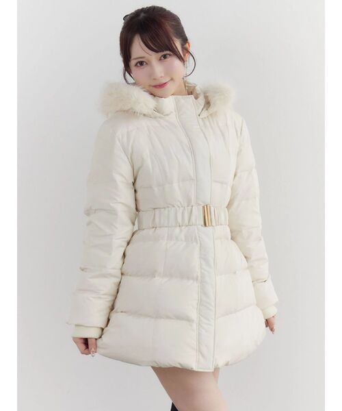 EATME（イートミー）の「フェイクファーフードレディダウンコート（ダウンジャケット/コート・レディース・ブラック/オフホワイト・FREE）」の7枚目の写真