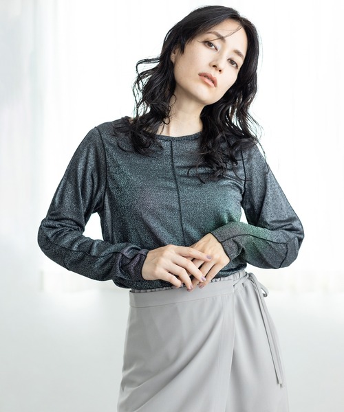 OSMOSIS(オズモーシス)の「メロー切替長袖Tシャツ(Tシャツ/カットソー・レディース・その他/ライトグレー/ブラック・ONE SIZE)」の2枚目の写真