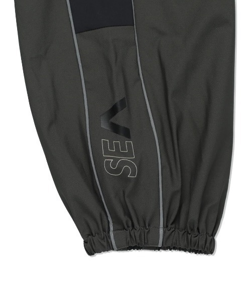 RVCA（ルーカ）の「【RVCA/ルーカ】24AW WIND AND SEA X LIGHT P/ウインダンシーコラボウエストゴムトレーニング・トラックパンツ(SET UP・セットアップ対応可能・空港コーデ）（その他パンツ・メンズ・ブラック/ブラック系その他・MEDIUM/SMALL）」の17枚目の写真