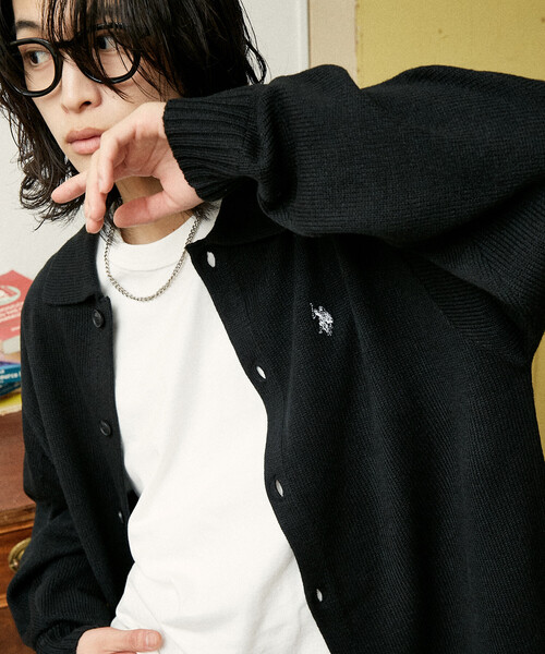 U.S. POLO ASSN.（ユーエスポロアッスン）の「U.S. POLO ASSN./ユーエスポロアッスン 別注 POLO KNIT CARDIGAN/ポロニットカーディガン(限定展開)（カーディガン/ボレロ・メンズ・ネイビー/ブラック/チャコールグレー/グレー・LARGE/MEDIUM/SMALL）」の2枚目の写真