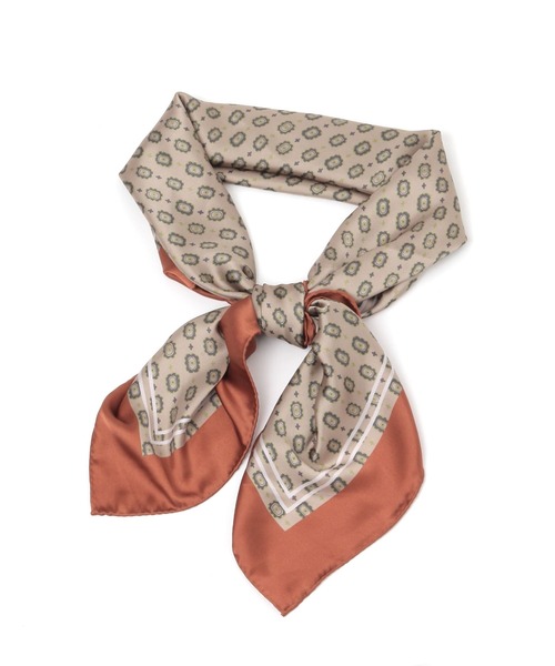 niko and...（ニコアンド）の「オリジナル大判アソートスカーフ（ストール/ショール・レディース・オフホワイト/ブラウン/キャメル/ネイビー・0）」の4枚目の写真