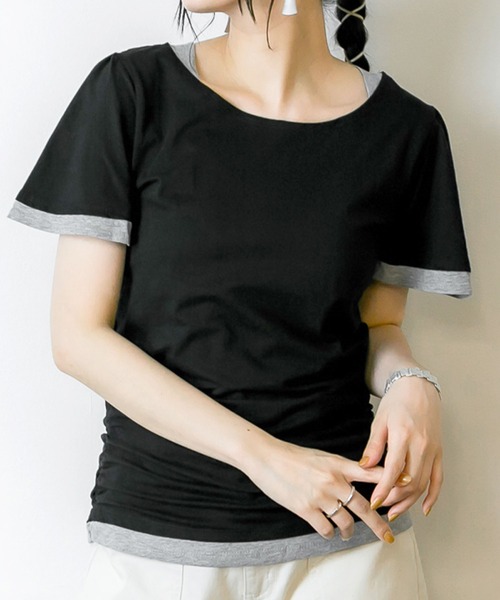 MARAI(マーライ)の「フレアー袖 シャーリング半袖カットソー(Tシャツ/カットソー・レディース・ブラック×グレー/ネイビー×ホワイト/グレー×ホワイト/ホワイト×ブルー/ホワイト×グレー・3L/4L/L/LL/M)」の1枚目の写真