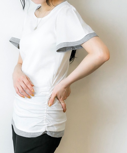 MARAI(マーライ)の「フレアー袖 シャーリング半袖カットソー(Tシャツ/カットソー・レディース・ブラック×グレー/ネイビー×ホワイト/グレー×ホワイト/ホワイト×ブルー/ホワイト×グレー・3L/4L/L/LL/M)」の12枚目の写真