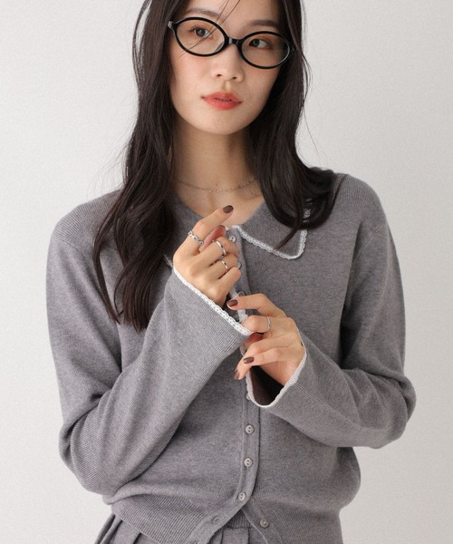 Heather(ヘザー)の「レースポロニットカーディガン 599204(カーディガン/ボレロ・レディース・ネイビー/グレー/アイボリー・FREE)」の2枚目の写真