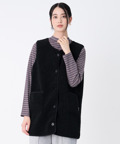 Arnold Palmer（アーノルドパーマー）の「リバーシブル ボアベスト（ベスト・レディース・アイボリー/ブラック/ライトブラウン・S/M/L）」の2枚目の写真