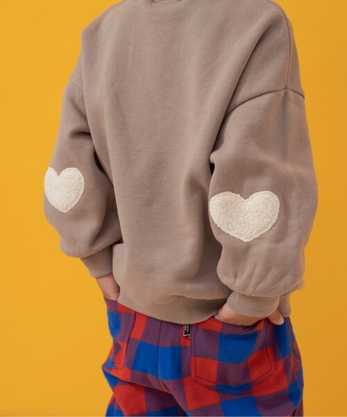 BREEZE(ブリーズ)の「【裏起毛】あったかイロイロパッチトレーナー(スウェット・キッズ・レッド/ブラック/レインボー/ブラウン・100/90/80/140/130/120/110)」の8枚目の写真