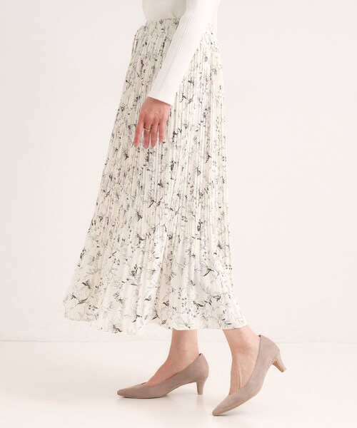 DRESKIP(ドレスキップ)の「【セットアップ可】大人上品な アソートプリーツスカート(スカート・レディース・ブラック/ブラック系5/ネイビー系5/グリーン系/アイボリー系6・00)」の7枚目の写真