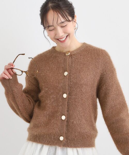 DRESKIP(ドレスキップ)の「【S-LL】ふわふわシャギー 大人レディなカーディガン(カーディガン/ボレロ・レディース・チャコールグレー/ナチュラル/ブラウン系/イエロー/ピンク系/ブルー・01/02/03/04)」の3枚目の写真