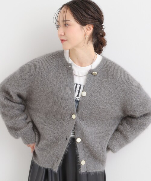 DRESKIP(ドレスキップ)の「【S-LL】ふわふわシャギー 大人レディなカーディガン(カーディガン/ボレロ・レディース・チャコールグレー/ナチュラル/ブラウン系/イエロー/ピンク系/ブルー・01/02/03/04)」の2枚目の写真