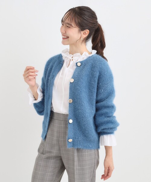 DRESKIP(ドレスキップ)の「【S-LL】ふわふわシャギー 大人レディなカーディガン(カーディガン/ボレロ・レディース・チャコールグレー/ナチュラル/ブラウン系/イエロー/ピンク系/ブルー・01/02/03/04)」の11枚目の写真