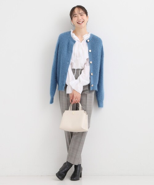 DRESKIP(ドレスキップ)の「【S-LL】ふわふわシャギー 大人レディなカーディガン(カーディガン/ボレロ・レディース・チャコールグレー/ナチュラル/ブラウン系/イエロー/ピンク系/ブルー・01/02/03/04)」の13枚目の写真