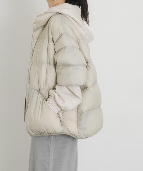 TAION（タイオン）の「『別注』TAION×EKAL　ハーフスリーブダウンジャケット（ダウンジャケット/コート・メンズ・グレー/ブラック・MEDIUM/LARGE）」の7枚目の写真