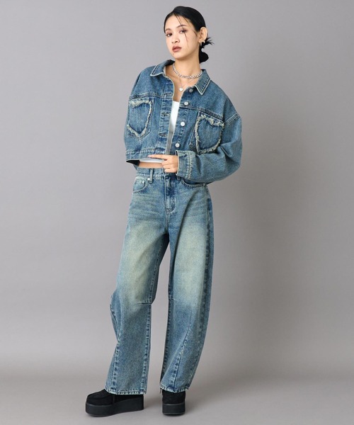 ANAP（アナップ）の「ハート フリンジ パッチポケット バレルレッグ デニム パンツ（デニムパンツ・レディース・ブラック/ブルー・S/M）」の18枚目の写真