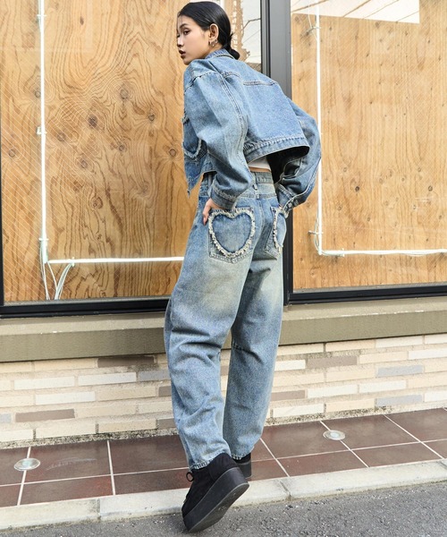 ANAP（アナップ）の「ハート フリンジ パッチポケット バレルレッグ デニム パンツ（デニムパンツ・レディース・ブラック/ブルー・S/M）」の16枚目の写真