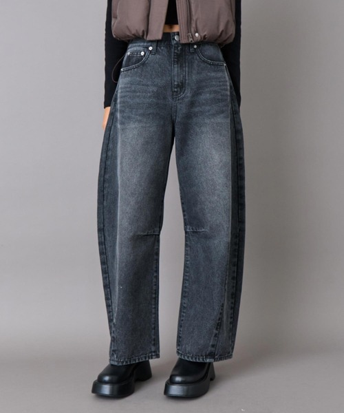 ANAP（アナップ）の「ハート フリンジ パッチポケット バレルレッグ デニム パンツ（デニムパンツ・レディース・ブラック/ブルー・S/M）」の15枚目の写真