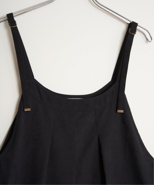 LBC（エルビーシー）の「ピーチツイル2WAYジャンスカ（ジャンパースカート・レディース・グレイッシュベージュ/ブラック・M）」の6枚目の写真