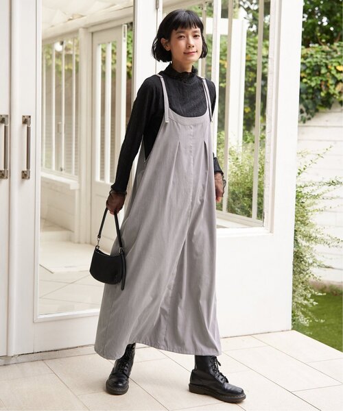 LBC（エルビーシー）の「ピーチツイル2WAYジャンスカ（ジャンパースカート・レディース・グレイッシュベージュ/ブラック・M）」の16枚目の写真