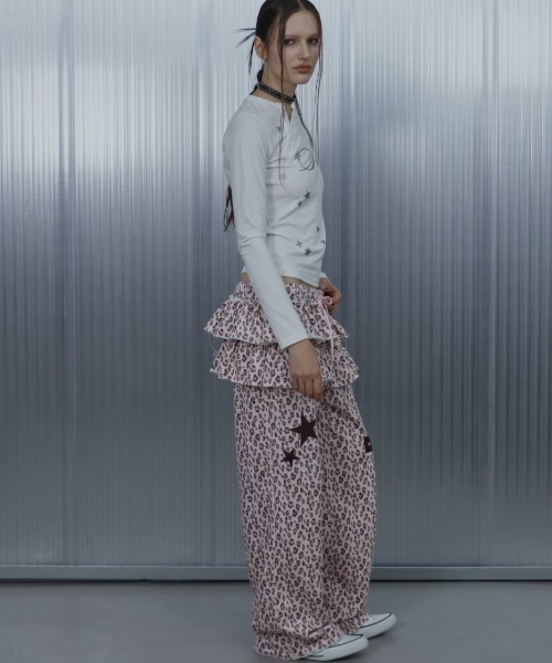 SETUPEXE（セットアップイーエックスイー）の「【SETUP‐EXE】STAR HENLEY NECK TOP / 【セットアップエグゼ】スターヘンリーネック長袖Ｔシャツ（Tシャツ/カットソー・レディース・ブラック/ホワイト・ONE SIZE）」の5枚目の写真