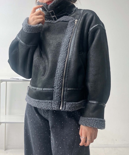 AS KNOW AS plus(アズノゥアズプラス)の「♪裏ボア フェイクムートンライダースジャケット(ライダースジャケット・レディース・ブラウン/ブラック/グレー・FREE)」の8枚目の写真