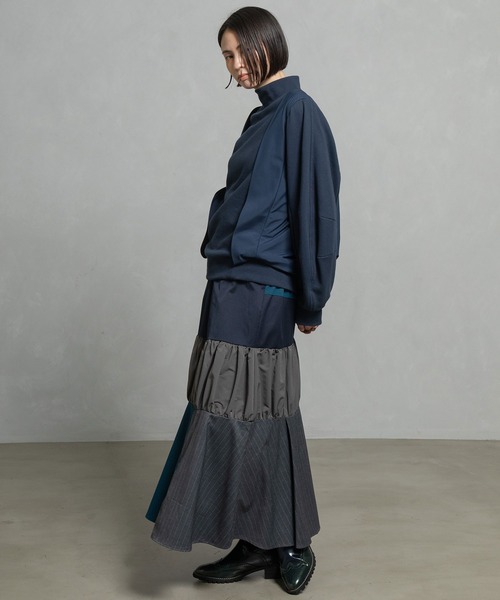 MARECHAL TERRE（マルシャルテル）の「コンビネーションプルオーバー（スウェット・レディース・ベージュ/ダークグリーン/ブラック/ネイビー・MEDIUM）」の8枚目の写真