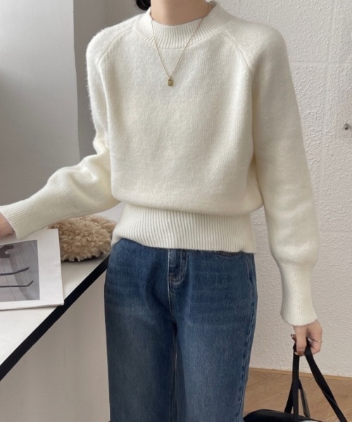 Beststore(ベストストア)の「クールネックニット オーバーサイズニットセーター(ニット/セーター・レディース・ホワイト/ベージュ/ダークブルー/ダークグリーン/ブルー/ブラック/ブラウン系その他・FREE)」の17枚目の写真