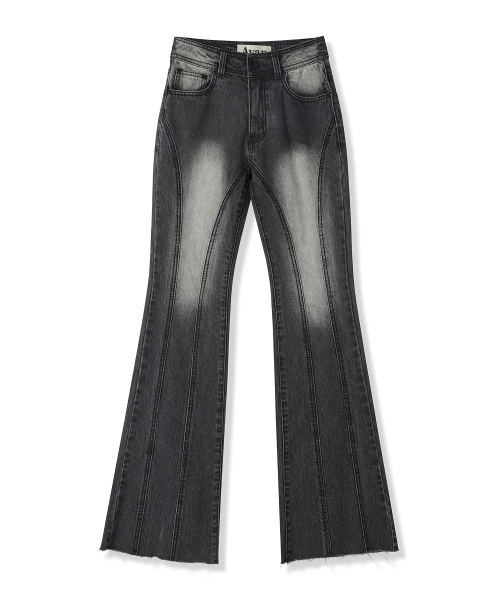 AVANDRESS（アバンドレス ）の「Thin Bootscut Pants DARK BLACK（デニムパンツ・レディース・ダークブラック・SMALL/MEDIUM/LARGE/X-LARGE）」の12枚目の写真