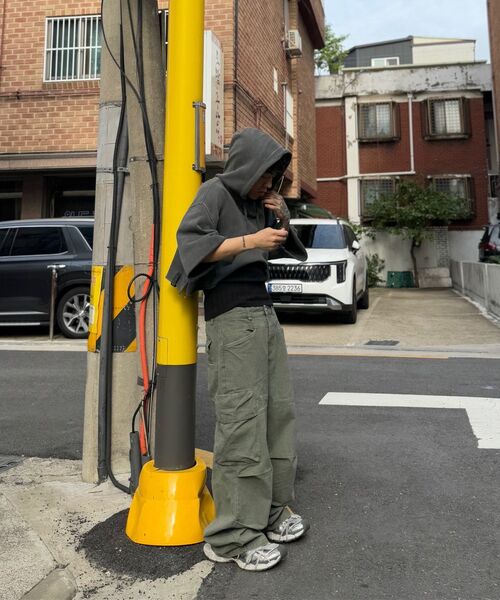 SLOWACID（スローアシッド）の「ダイダコットンワイドカーゴパンツ[カーキ]（スウェットパンツ・レディース・その他・MEDIUM/LARGE/SMALL）」の7枚目の写真