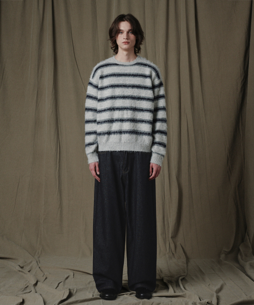 GLW（ジーエルダブリュ）の「ストライプブラシドニットグレー（ニット/セーター・レディース・その他・SMALL/MEDIUM/LARGE）」の4枚目の写真