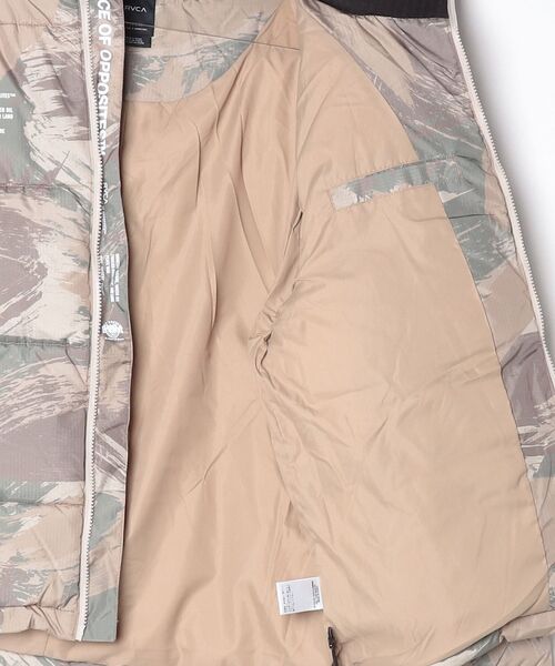 RVCA（ルーカ）の「ルーカ RVCA BACK PRINT PUFFER JKT サーフ ジャケット（ダウンジャケット/コート・メンズ・カーキ/ブラック・S/M/L）」の5枚目の写真