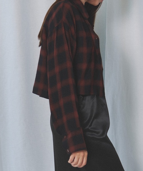 CIEL'AIR（シエルエアー）の「CHECK SHORT SHIRT（ﾁｪｯｸｼｮｰﾄｼｬﾂ）（シャツ/ブラウス・レディース・ブラック/オレンジ・FREE）」の12枚目の写真