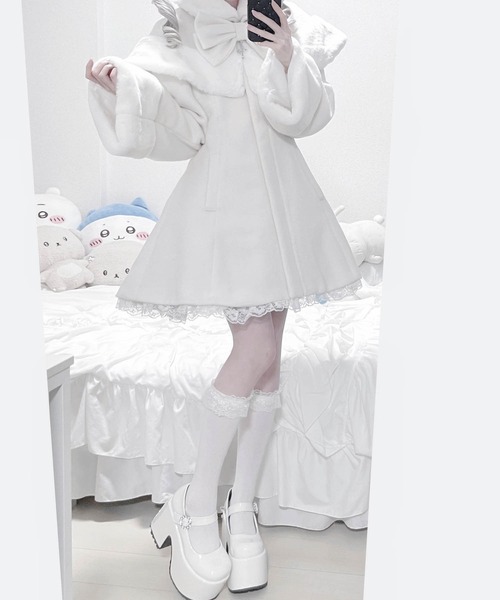 MA*RS TETOYちゃんコラボ クロスリボンケープ付きコート ホワイト MA*RS（アメーバーマーズ）の「【TETOYちゃんコラボ】クロスリボン