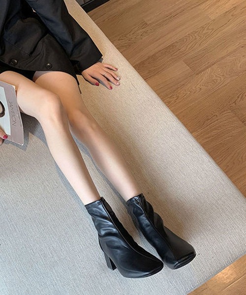 shoes365（シューズスリーシックスファイヴ）の「スクエアトゥ ショートブーツ（ブーツ・レディース・ブラック/ライトベージュ/ベージュ・23.0cm/23.5cm/24.0cm/24.5cm/25.0cm/23.5㎝）」の12枚目の写真