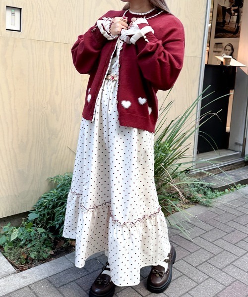 axes femme（アクシーズファム）の「ハートジャカードニットカーディガン（カーディガン/ボレロ・レディース・ブラック/レッド/ホワイト・FREE）」の11枚目の写真