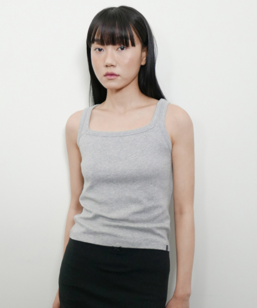 DEARSTALKER(ディアストーカー)の「D. ベーシックコットンベビースクエアネックタンク - 3色(Tシャツ/カットソー・レディース・グレー/ブラック/ホワイト・FREE)」の4枚目の写真