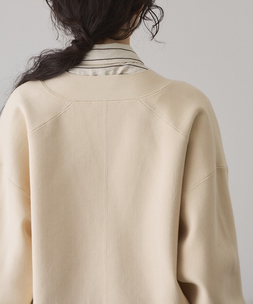 ADAM ET ROPE'（アダムエロペ）の「【サステナブル】ロゴボタンミドルカーディガン（カーディガン/ボレロ・レディース・ブラック/オレンジ系その他/オフホワイト・FREE）」の9枚目の写真