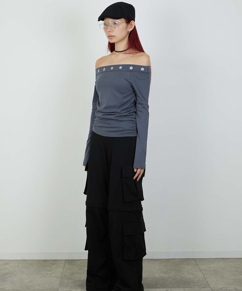 led.tokyo（レッドトウキョウ）の「【led.tokyo】EYELET ONESHOUL/アイレットオフショル（Tシャツ/カットソー・レディース・チャコールグレー/ブラック・FREE）」の12枚目の写真