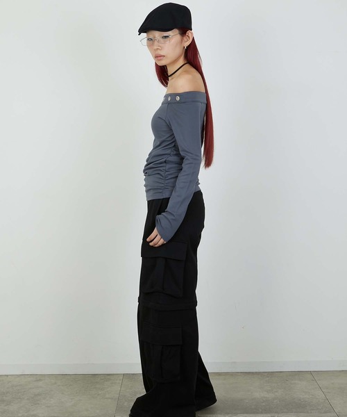 led.tokyo（レッドトウキョウ）の「【led.tokyo】EYELET ONESHOUL/アイレットオフショル（Tシャツ/カットソー・レディース・チャコールグレー/ブラック・FREE）」の20枚目の写真