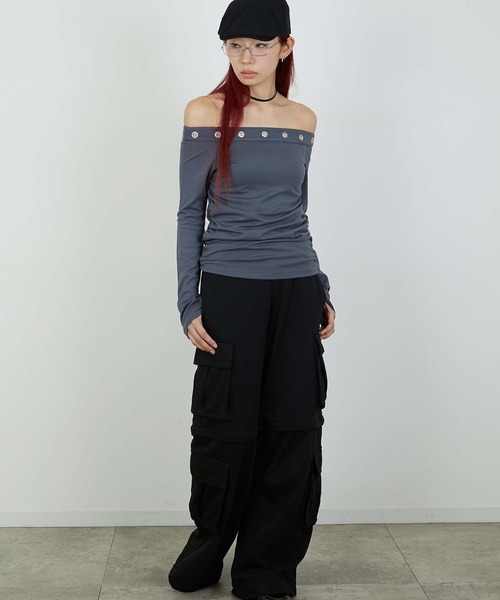 led.tokyo（レッドトウキョウ）の「【led.tokyo】EYELET ONESHOUL/アイレットオフショル（Tシャツ/カットソー・レディース・チャコールグレー/ブラック・FREE）」の10枚目の写真