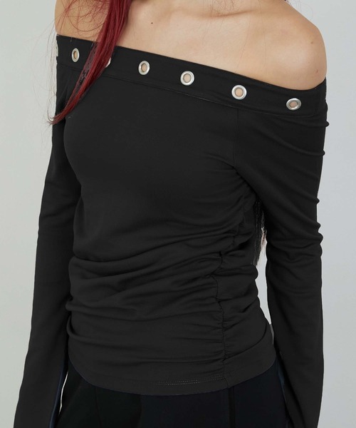 led.tokyo（レッドトウキョウ）の「【led.tokyo】EYELET ONESHOUL/アイレットオフショル（Tシャツ/カットソー・レディース・チャコールグレー/ブラック・FREE）」の5枚目の写真