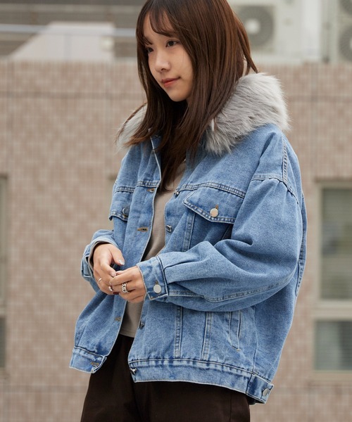 Chick（チック）の「Faux Fur Trim 2nd Denim Jacket / フェイクファー